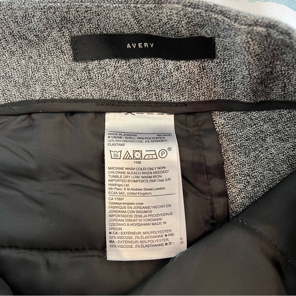Banana Republic Avery Grey Dress Pants. Size 0 - Picture 4 of 8